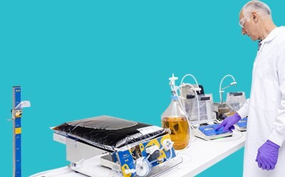 Connected Ready Stream System Scientist using connected ReadyStream® system