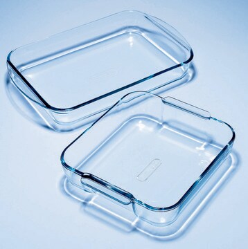 Pyrex&#174; glass general purpose dishes capacity 4,500&#160;mL, L × W 366&#160;mm × 266&#160;mm