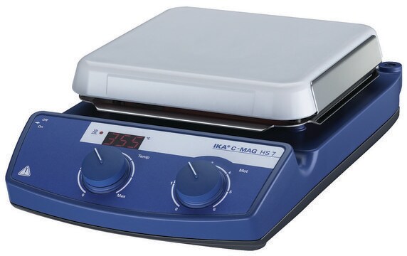 IKA&#174; C-MAG HS hotplate stirrers C-MAG HS4, AC/DC input 115 V AC, platform size 120&#160;mm × 120&#160;mm