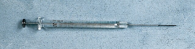 Hamilton&#174; TLC syringes 1710, volume 100&#160;&#956;L, needle size 22 ga, needle L 51&#160;mm (2&#160;in.), coated tip