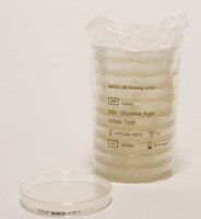 Minimal Glucose Agar Settle Plate 90 mm settle plates are designed for AMES test to examine chemical components for toxic/cancerogenic properties.